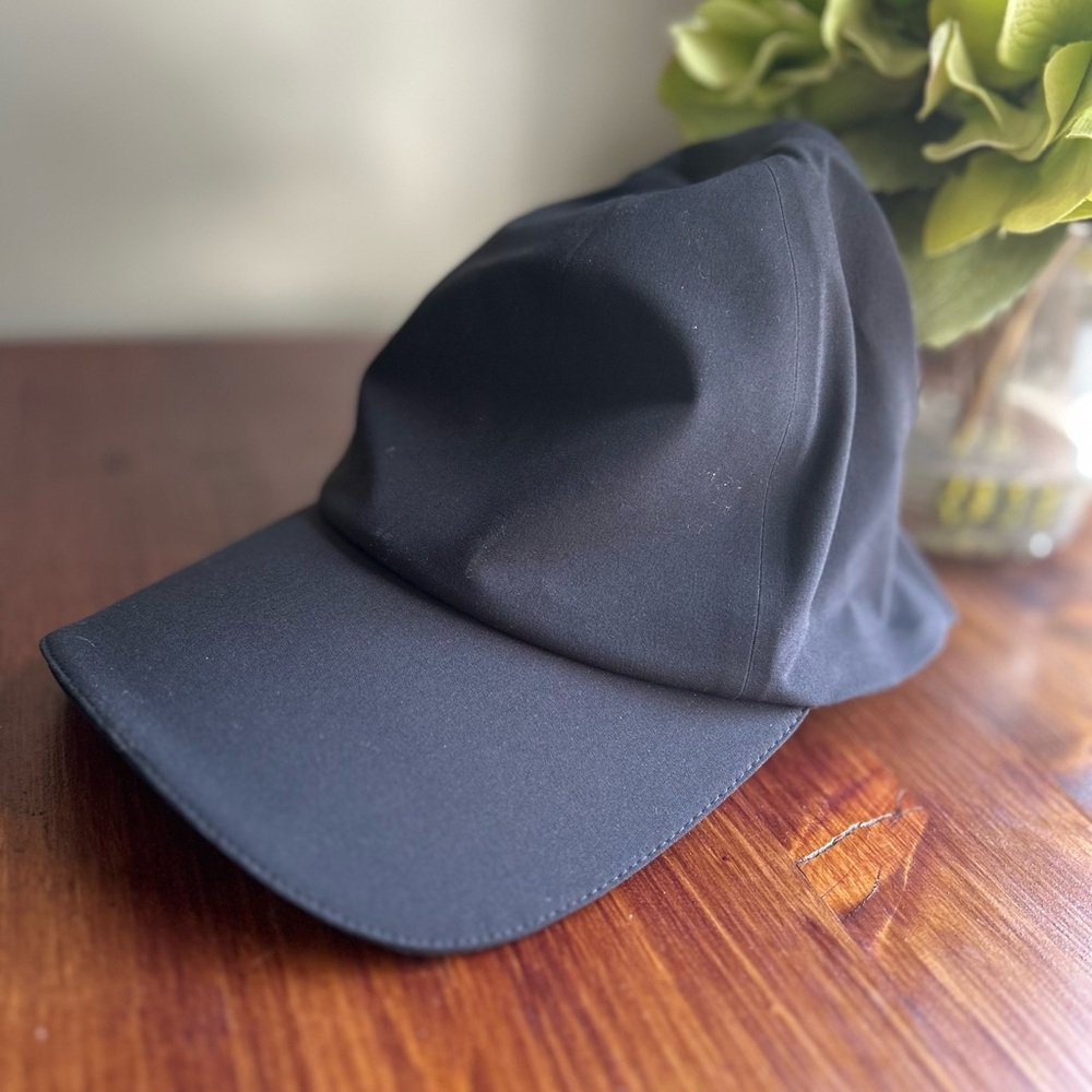 Lululemon cap